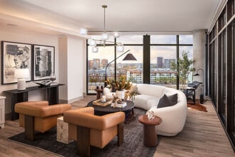 The Oliver in Dallas, TX - Building Photo - Building Photo