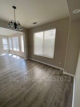 303 Quail Run Cir in Tracy, CA - Building Photo - Building Photo