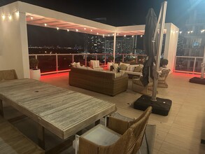 3900 Biscayne Blvd, Unit N915 in Miami, FL - Building Photo - Building Photo