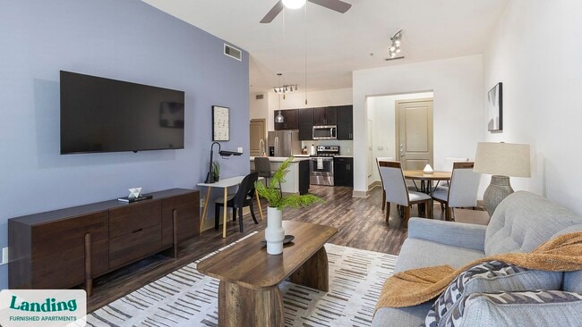 5005 Galleria Dr in Farmers Branch, TX - Building Photo - Building Photo