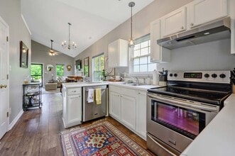 200 Highgate Cir in Wake Forest, NC - Building Photo - Building Photo