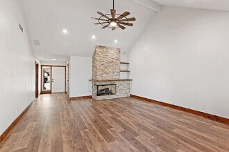 14787 Caminito Orense Oeste in San Diego, CA - Building Photo - Building Photo