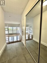33 Isabella St in Toronto, ON - Building Photo - Building Photo