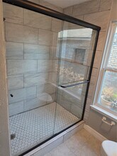 3214 S Briar Knoll Dr in Houston, TX - Building Photo - Building Photo