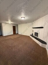 2421 Duckworth Ave in Clovis, NM - Building Photo - Building Photo