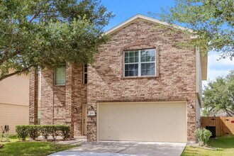 7626 Village Mill Ln in Richmond, TX - Foto de edificio - Building Photo