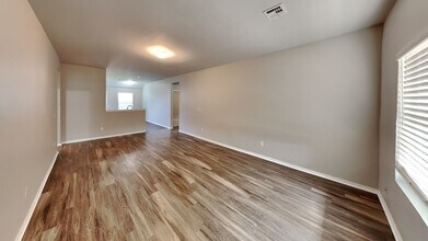 16205Lovers Lane in Piedmont, OK - Building Photo - Building Photo