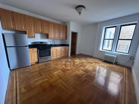 2860 Buhre Ave in Bronx, NY - Building Photo