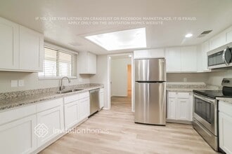 4454 N 105th Ave in Phoenix, AZ - Building Photo - Building Photo