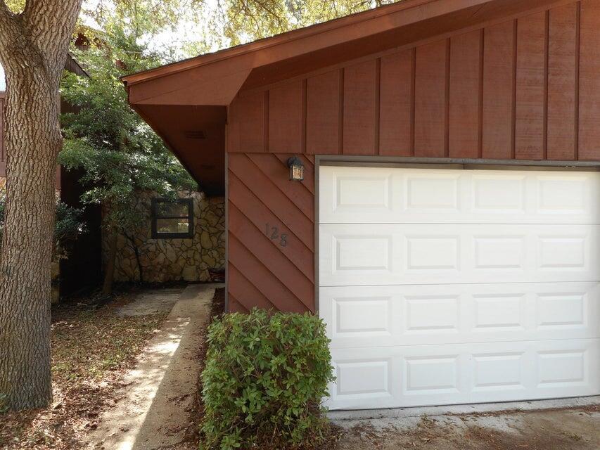 32 7th Ave in Shalimar, FL - Building Photo