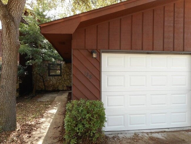 property at 32 7th Ave