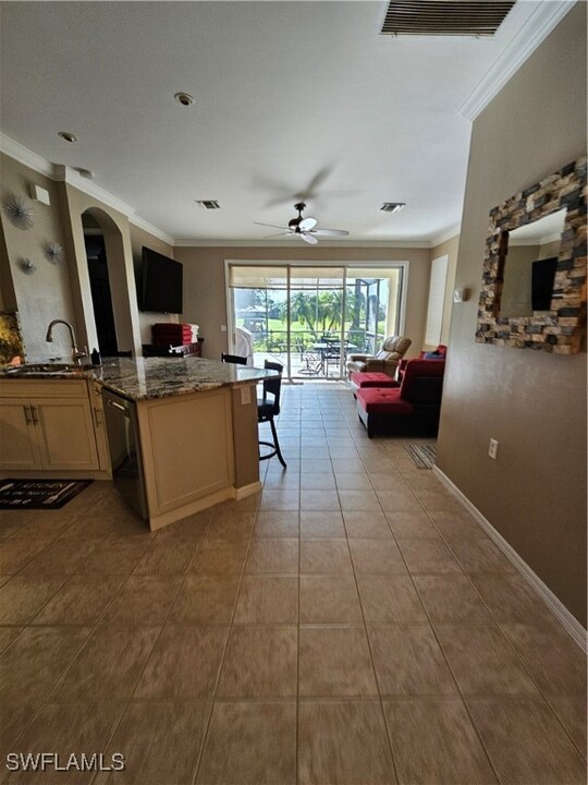 9349 Aviano Dr in Ft. Myers, FL - Building Photo