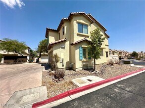 9978 Erie Stream Way in Las Vegas, NV - Building Photo - Building Photo