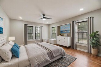 506 S Mesquite St in Arlington, TX - Building Photo - Building Photo