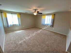 9009 W Rolling Springs Dr in Marana, AZ - Building Photo - Building Photo