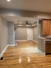 115 W Maumee St, Unit 2 in Adrian, MI - Building Photo - Building Photo