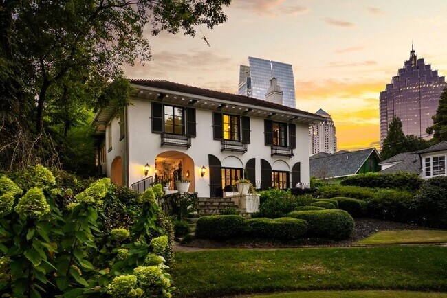 31 Lafayette Dr NE in Atlanta, GA - Building Photo - Building Photo
