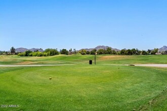 4455 E Paradise Vlg Pkwy S in Phoenix, AZ - Building Photo - Building Photo