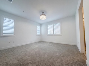 914 Lucent St in El Dorado Hills, CA - Foto de edificio - Building Photo