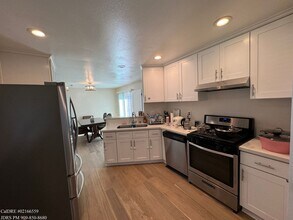 20644 Collegewood Dr in Walnut, CA - Building Photo - Building Photo