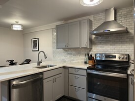 519 Columbus Ave, Unit 1 Apartamentos