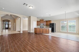 7242 Rambling Tree Ln in Richmond, TX - Building Photo - Building Photo