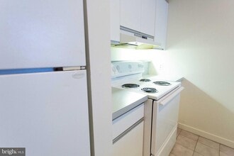 130 Arch St in Philadelphia, PA - Building Photo - Building Photo