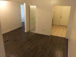 3209 Ward St, Unit 1 in Pittsburgh, PA - Building Photo - Building Photo