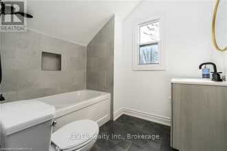 129 Durham St in Port Colborne, ON - Building Photo - Building Photo