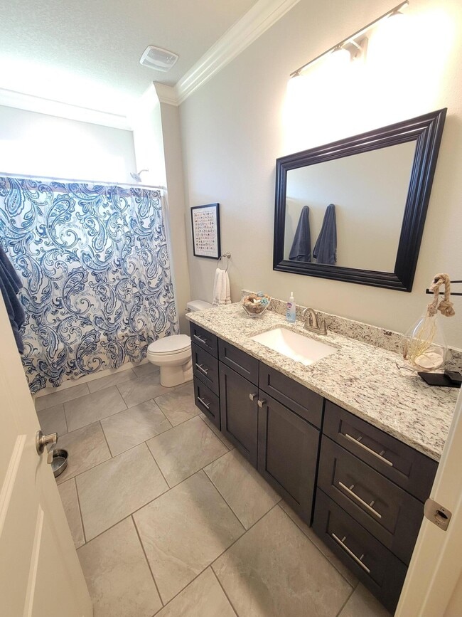 1799 Medlin Ct in Navarre, FL - Building Photo - Building Photo