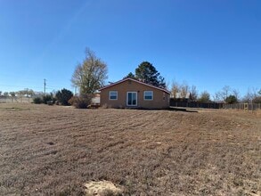 72 Aspen Dr in Edgewood, NM - Building Photo - Building Photo
