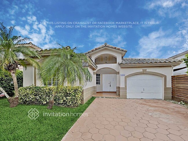 property at 15555 SW 95th Ln