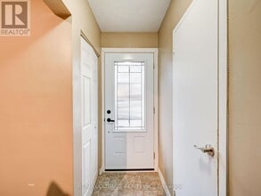 6476 Huggins St in Niagara Falls, ON - Building Photo - Building Photo