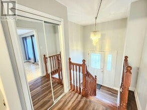 2644 Windjammer Rd in Mississauga, ON - Building Photo - Building Photo