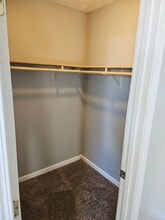 1610 S Parker Dr in Evansville, IN - Building Photo - Building Photo