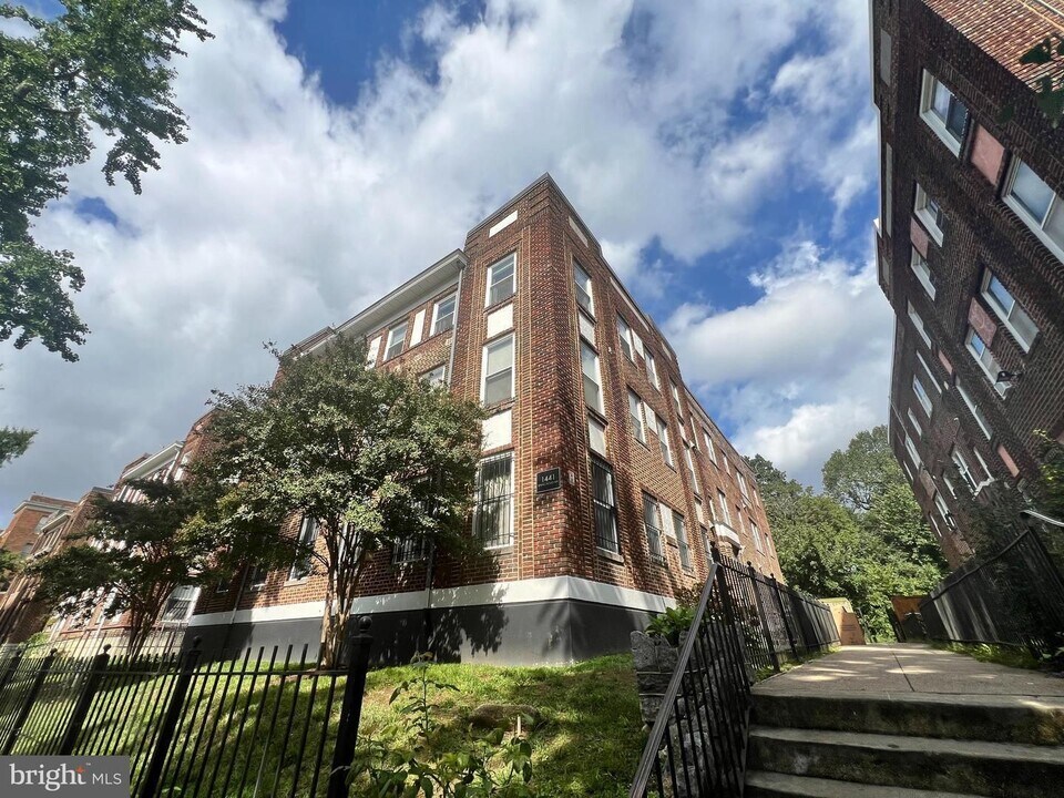 1441 Spring Rd NW in Washington, DC - Building Photo