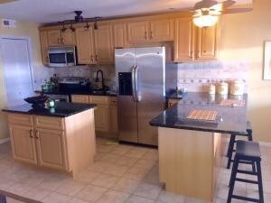 5505 N Ocean Blvd-Unit -3-204 in Ocean Ridge, FL - Building Photo - Building Photo