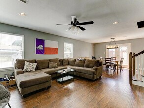 2313 W Devitt St in Fort Worth, TX - Building Photo - Building Photo