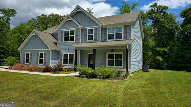 property at 82 Wolf Crk Dr