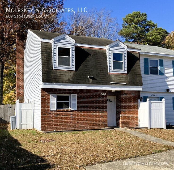 409 Sedgewick Ct in Virginia Beach, VA - Building Photo