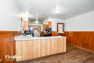 1083 Richland Dr in Memphis, TN - Foto de edificio - Building Photo