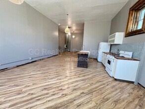 3336 S Lituanica Ave in Chicago, IL - Building Photo - Building Photo