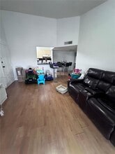 7220 NW 179th St in Hialeah, FL - Building Photo - Building Photo