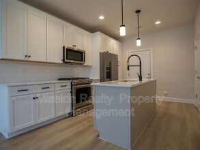 1724 Old Brick Rd in Glen Allen, VA - Building Photo - Building Photo