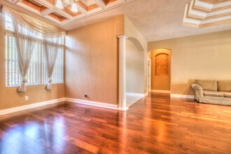 4213 Mayfair Ln in Port Orange, FL - Building Photo - Building Photo