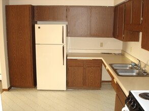 North Villa Apartments in Sacred Heart, MN - Building Photo - Building Photo