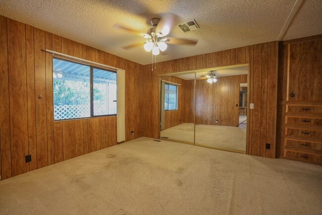 33321 Laura Dr in Thousand Palms, CA - Building Photo - Building Photo