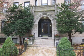 51 Park Dr, Unit #10 in Boston, MA - Foto de edificio - Building Photo