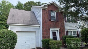 12111 Stewarts Crossing Dr in Charlotte, NC - Building Photo