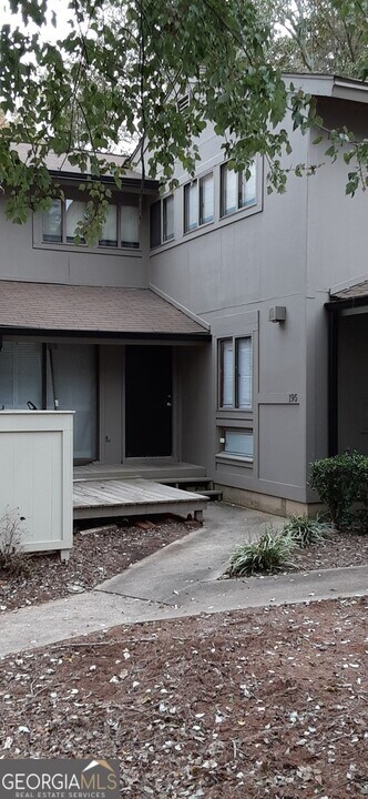 195 Woodstone Dr in Athens, GA - Building Photo